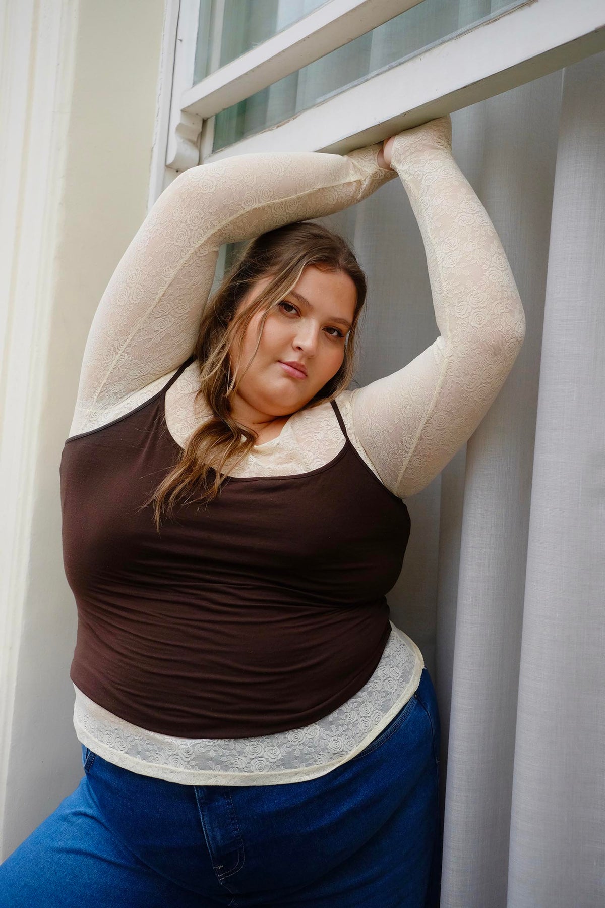 Bella - 5ft 9 - Size G