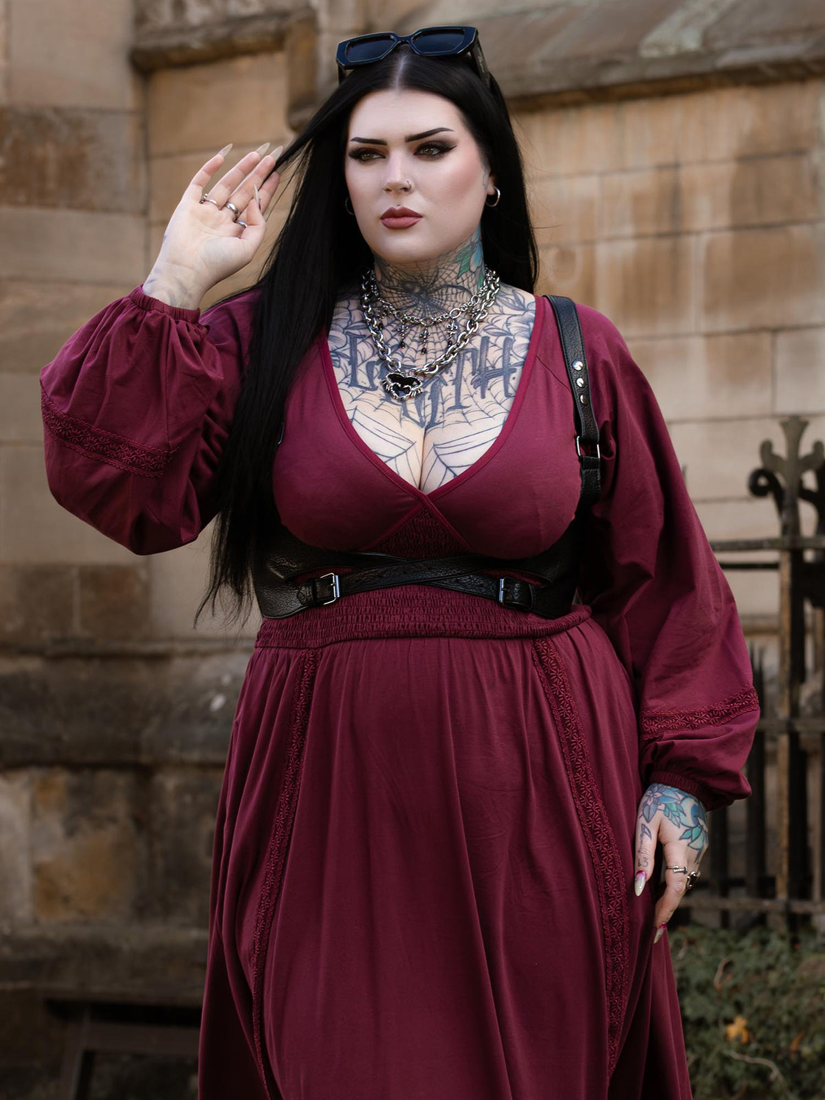 Ellis - 5ft 7 - Size F