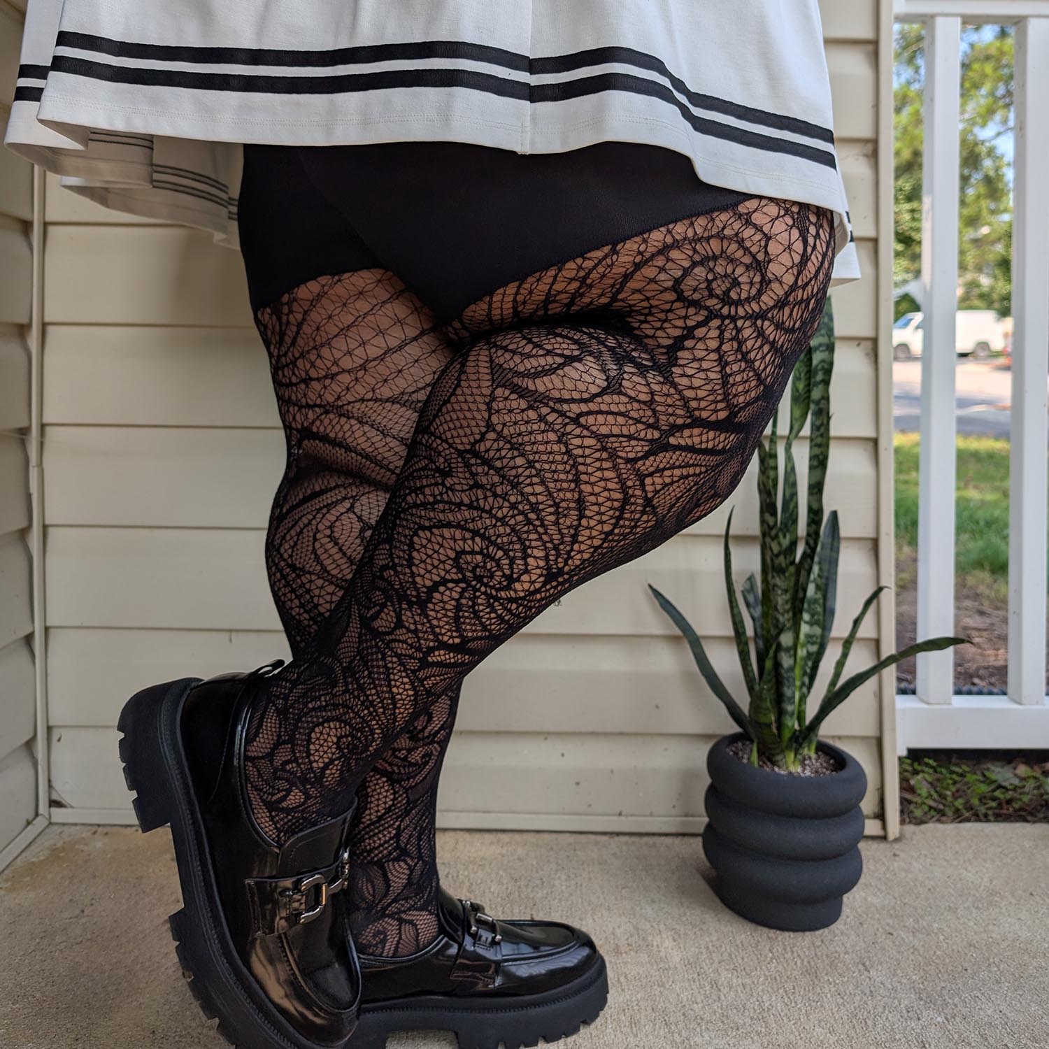 Thighs The Limit Fishnets - Timewarp - Black
