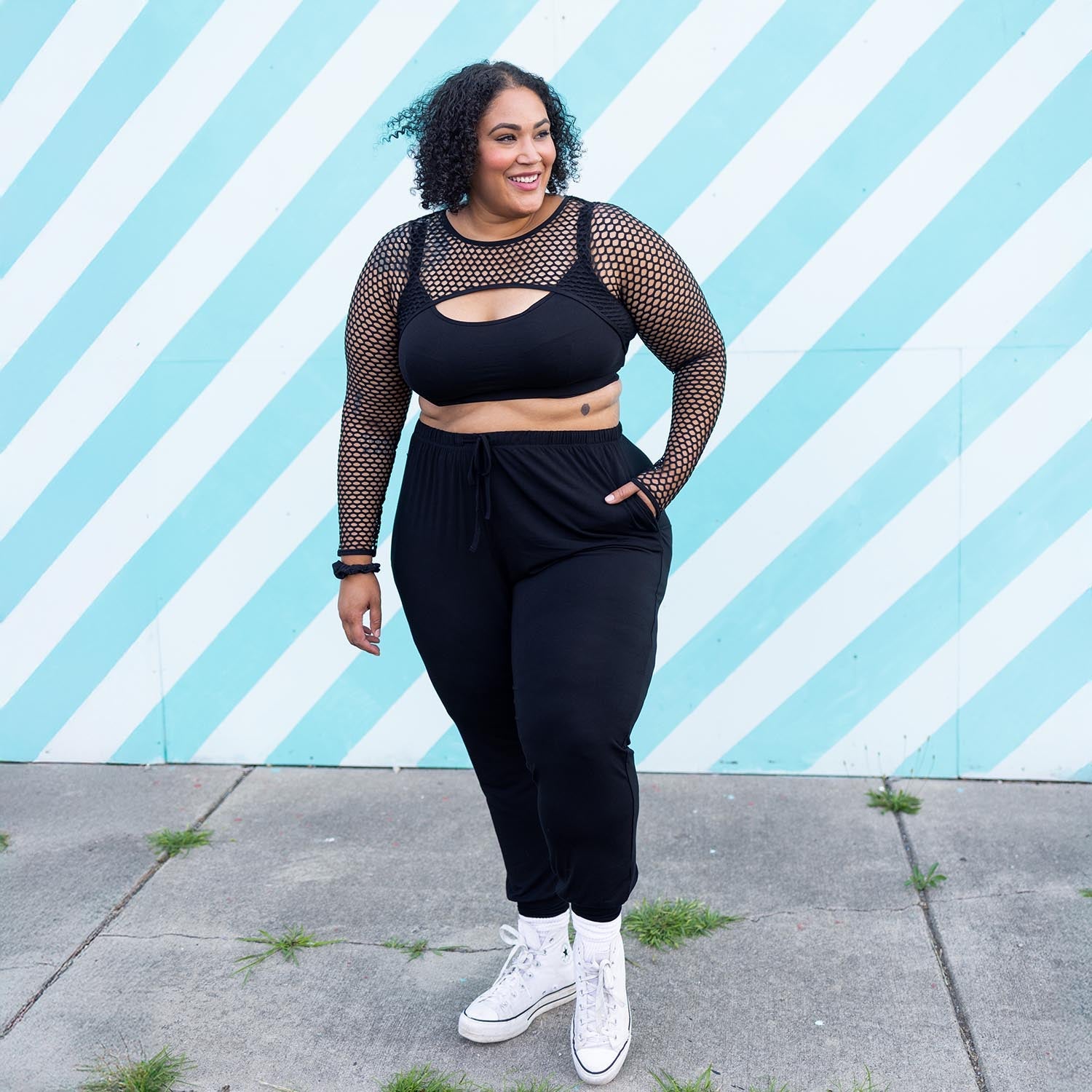 Larrissa - Size F