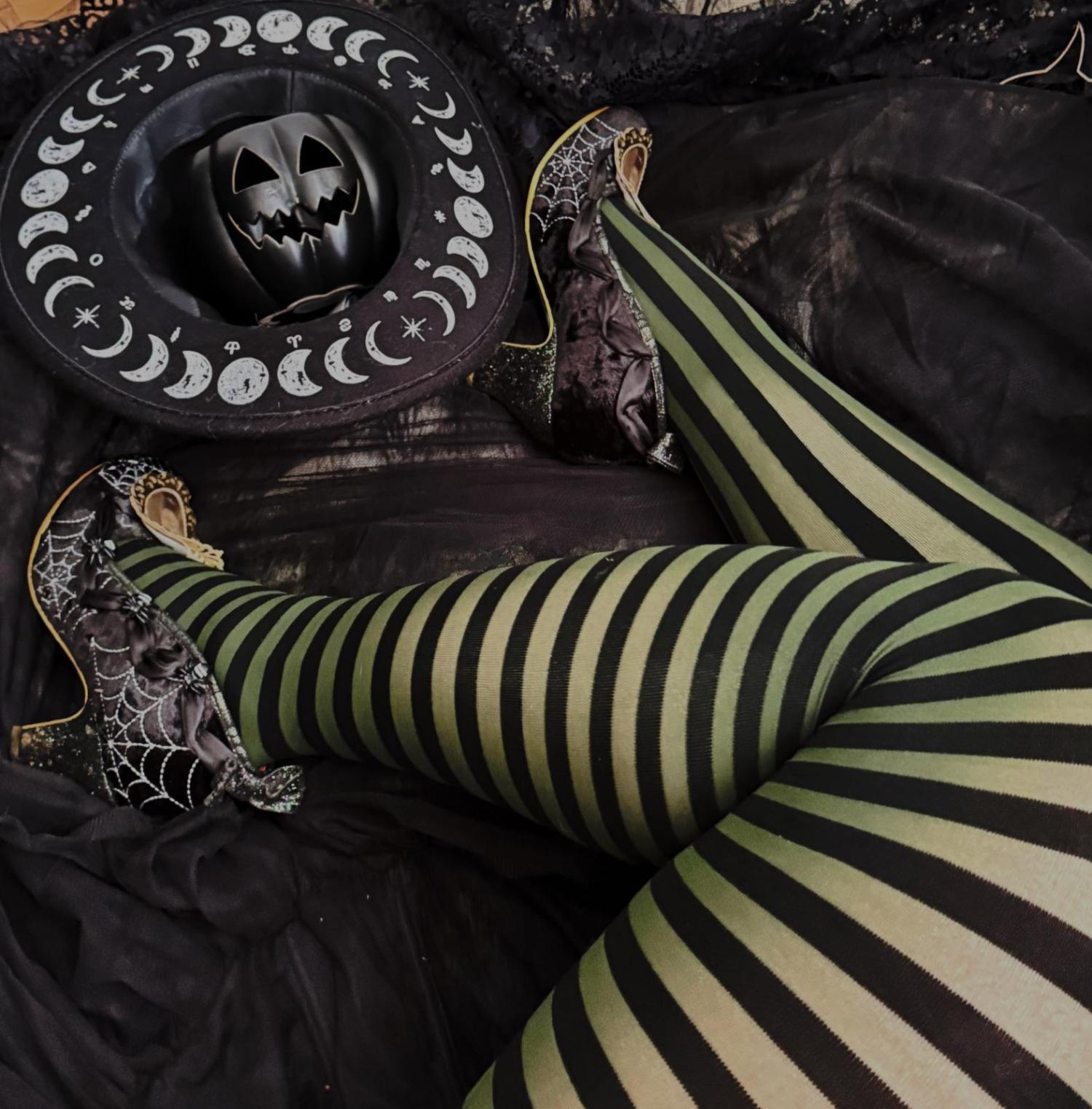 Halloween Tights - BetelWitch - Secret Garden