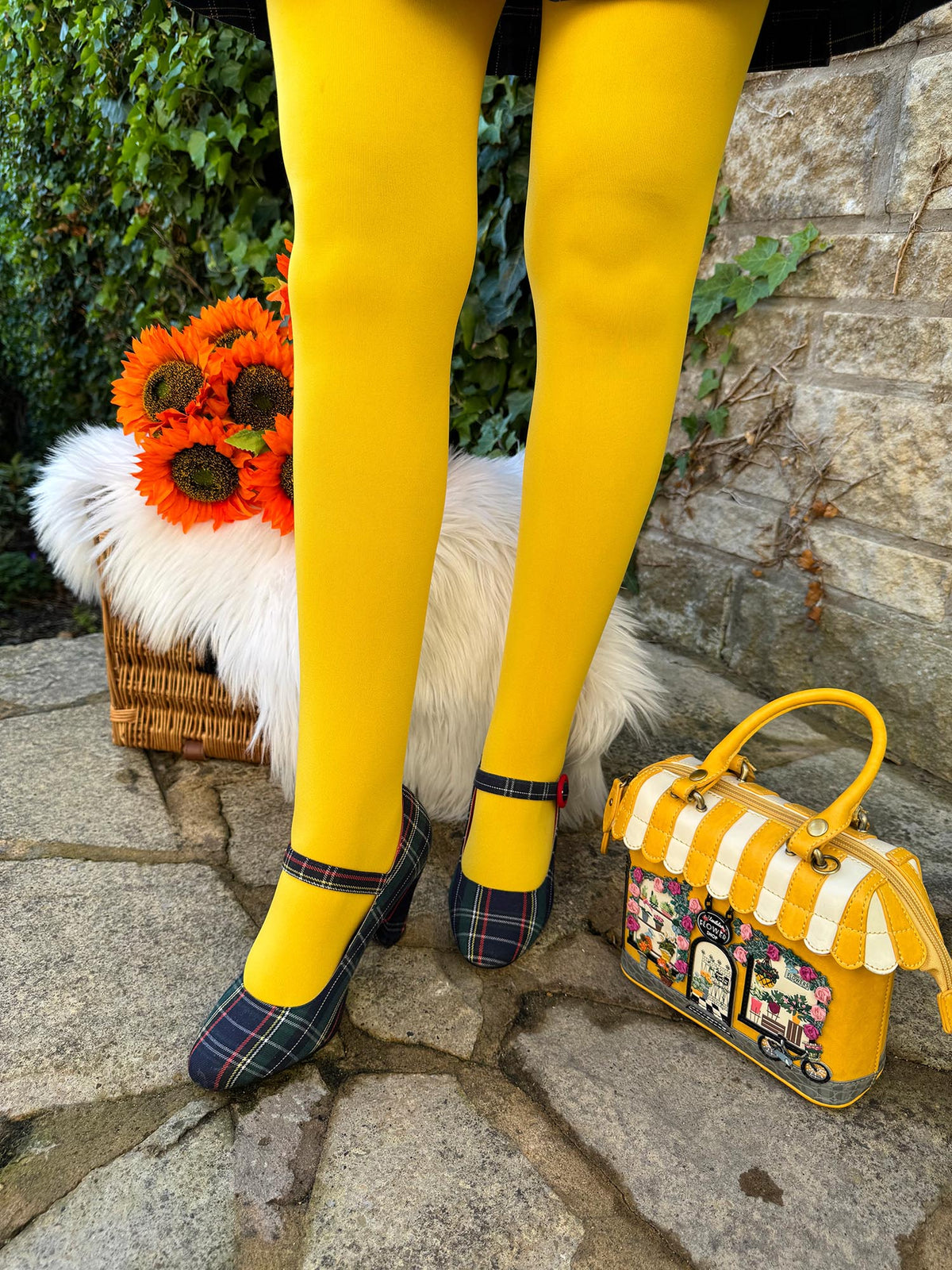 120 Denier Super-Opaque Tights - Cursed Custard