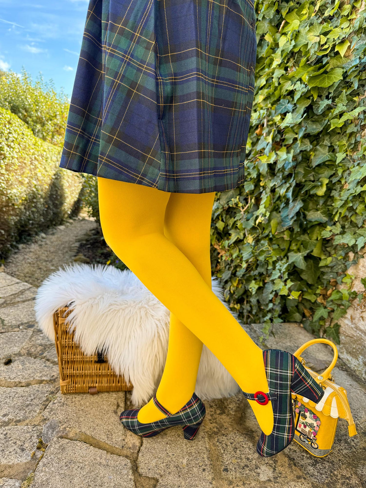 120 Denier Super-Opaque Tights - Cursed Custard