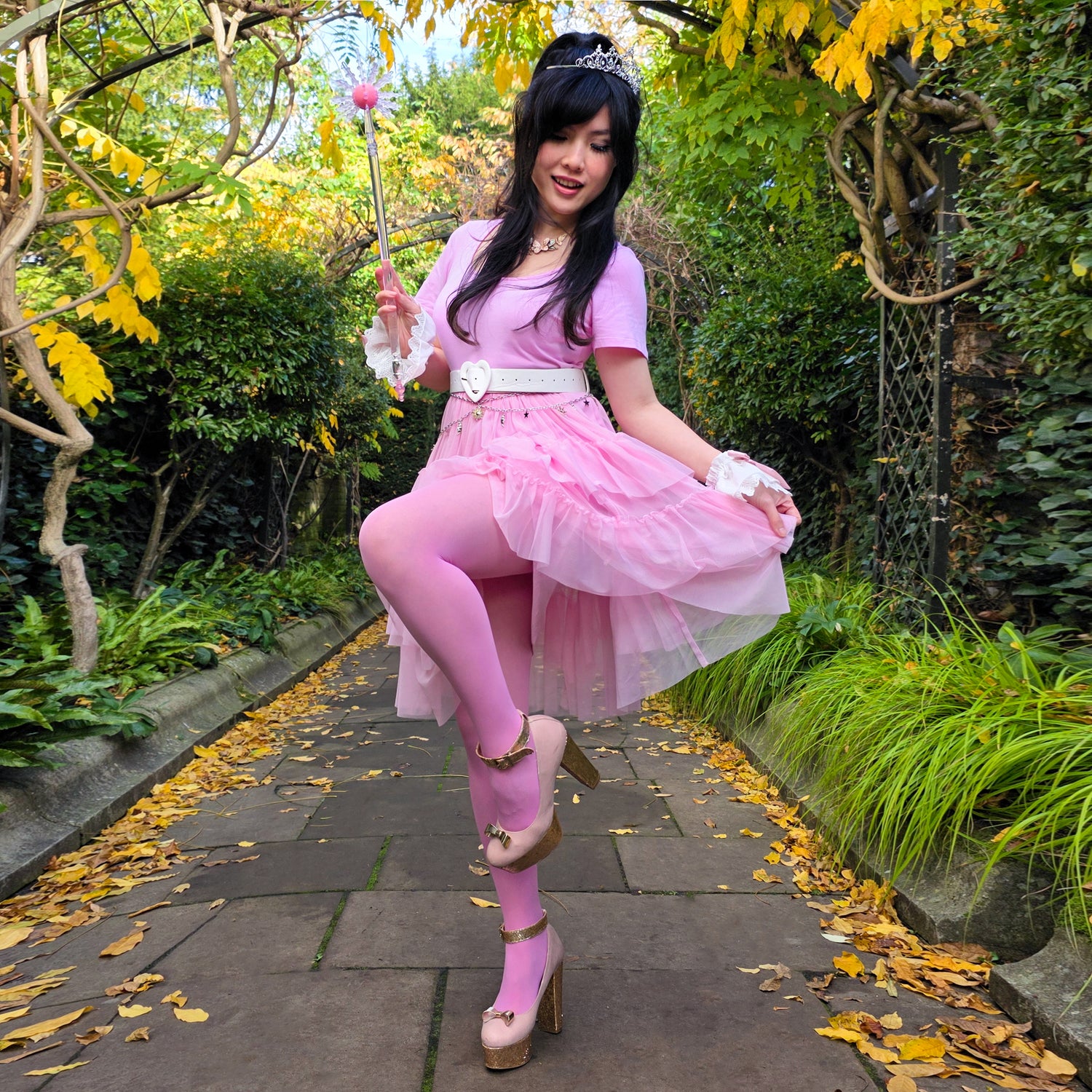 Sheer 30 Den Pantyhose - Dragon Fruit