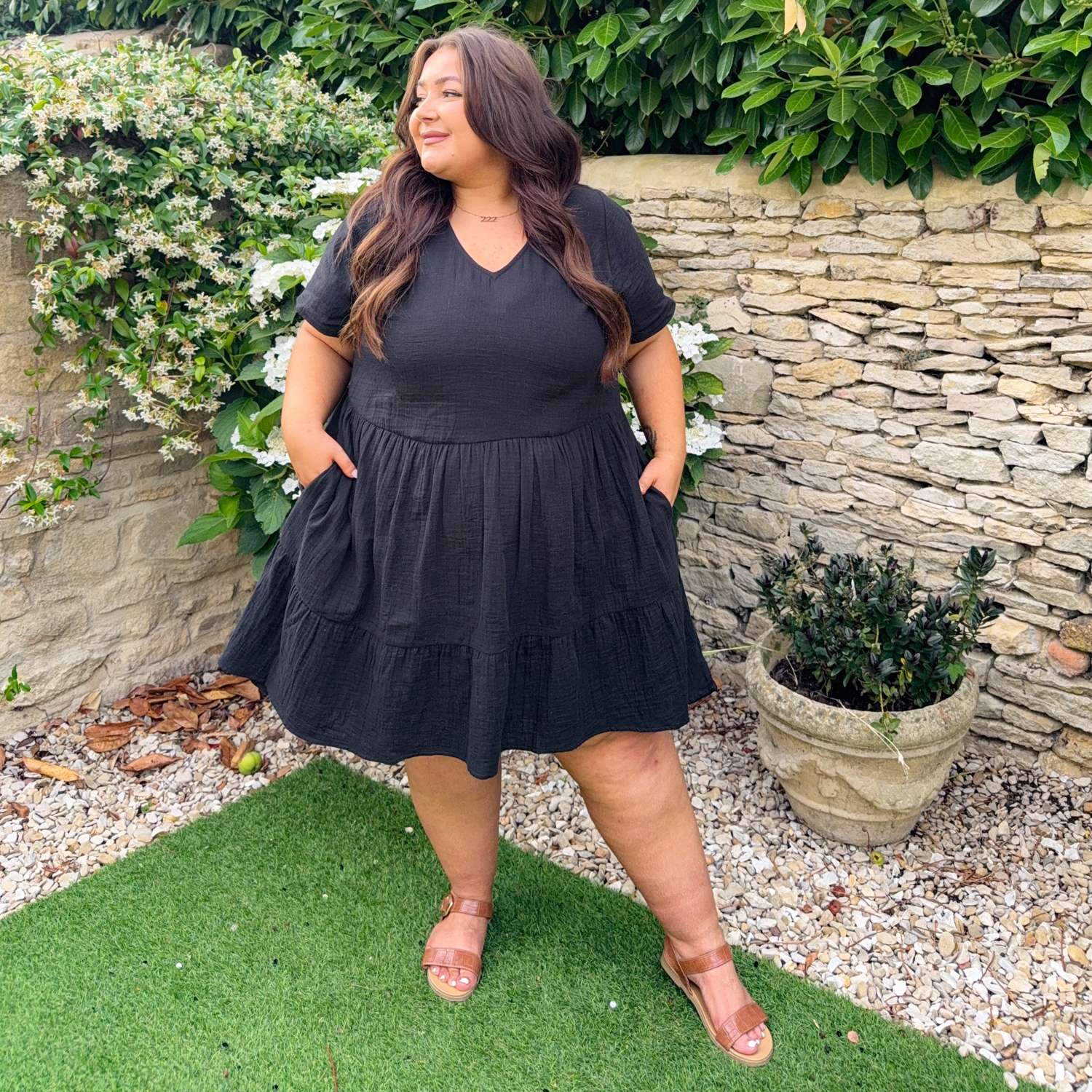 The Amrita Cotton Gauze Short Dress - Black
