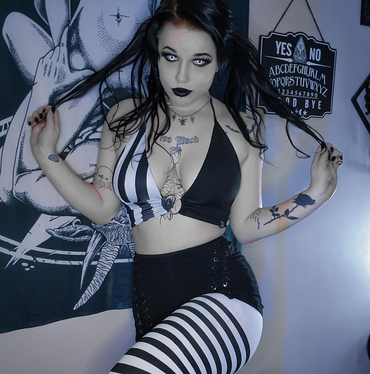 80 Denier Tights - Witch - Snag