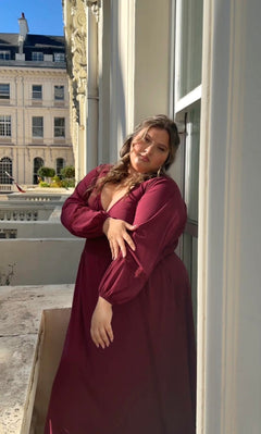 Bella - 5ft 9 - Size G