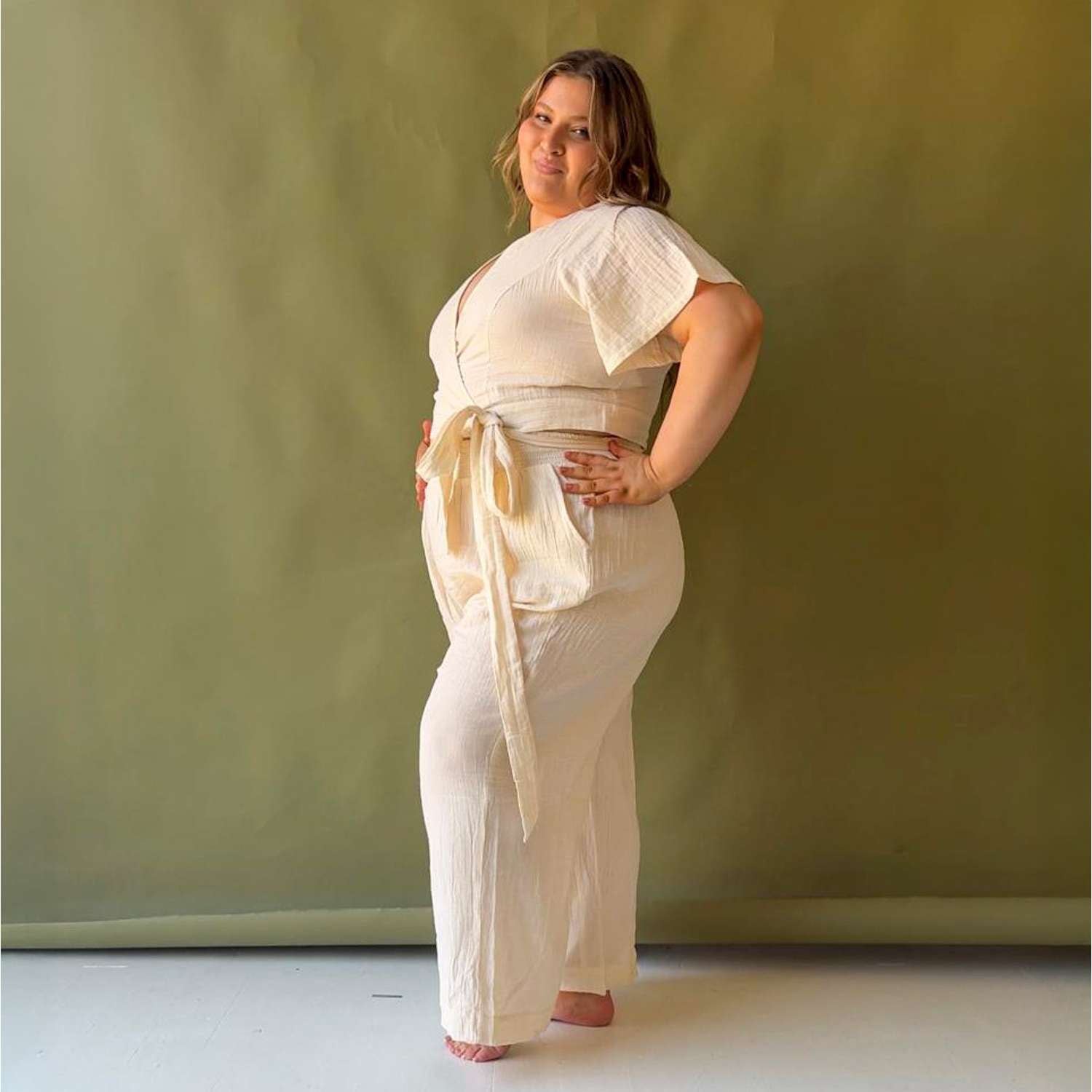 The Noor Cotton Gauze Wide-Leg Trousers - Cream
