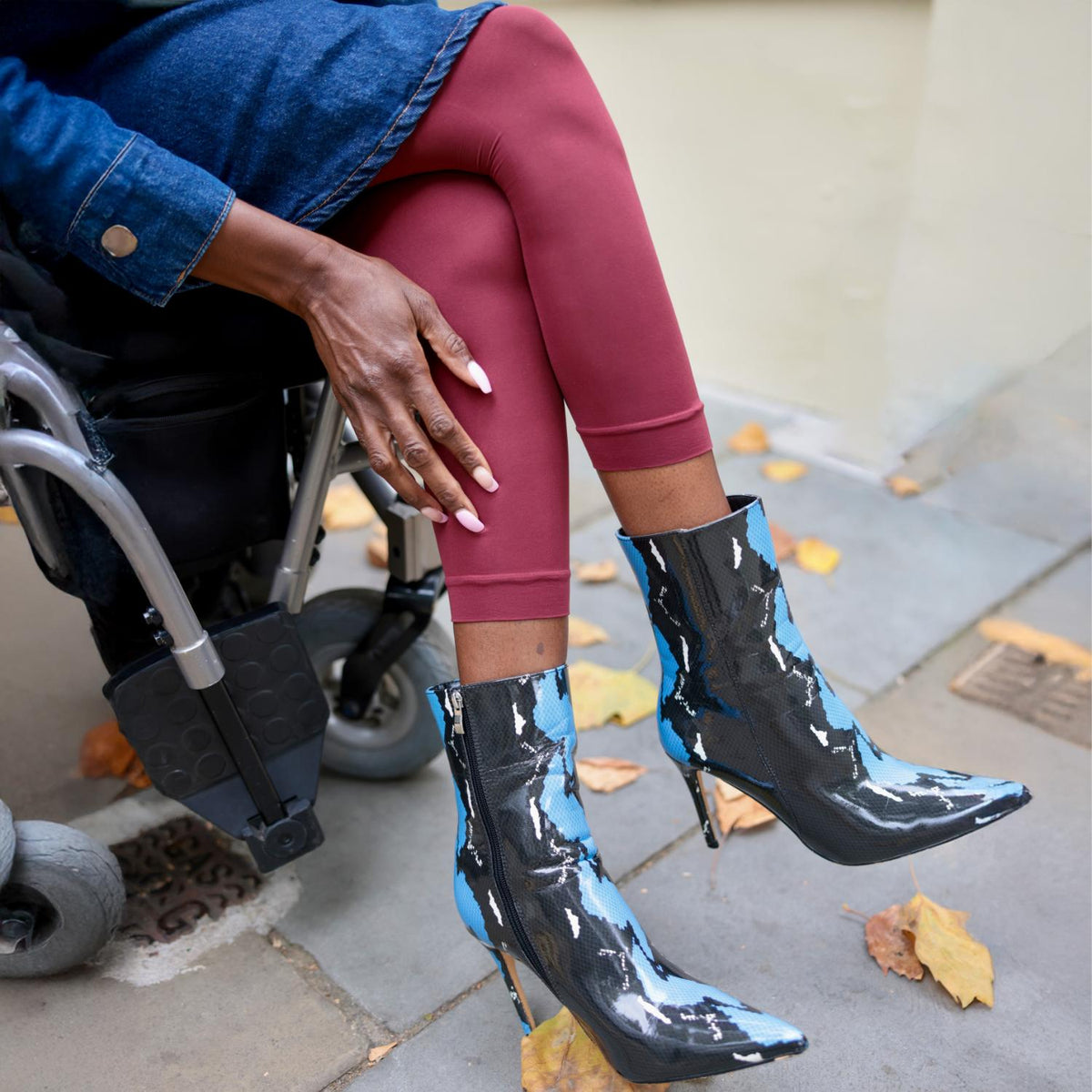 Footless Tights - Smouldering Grudge
