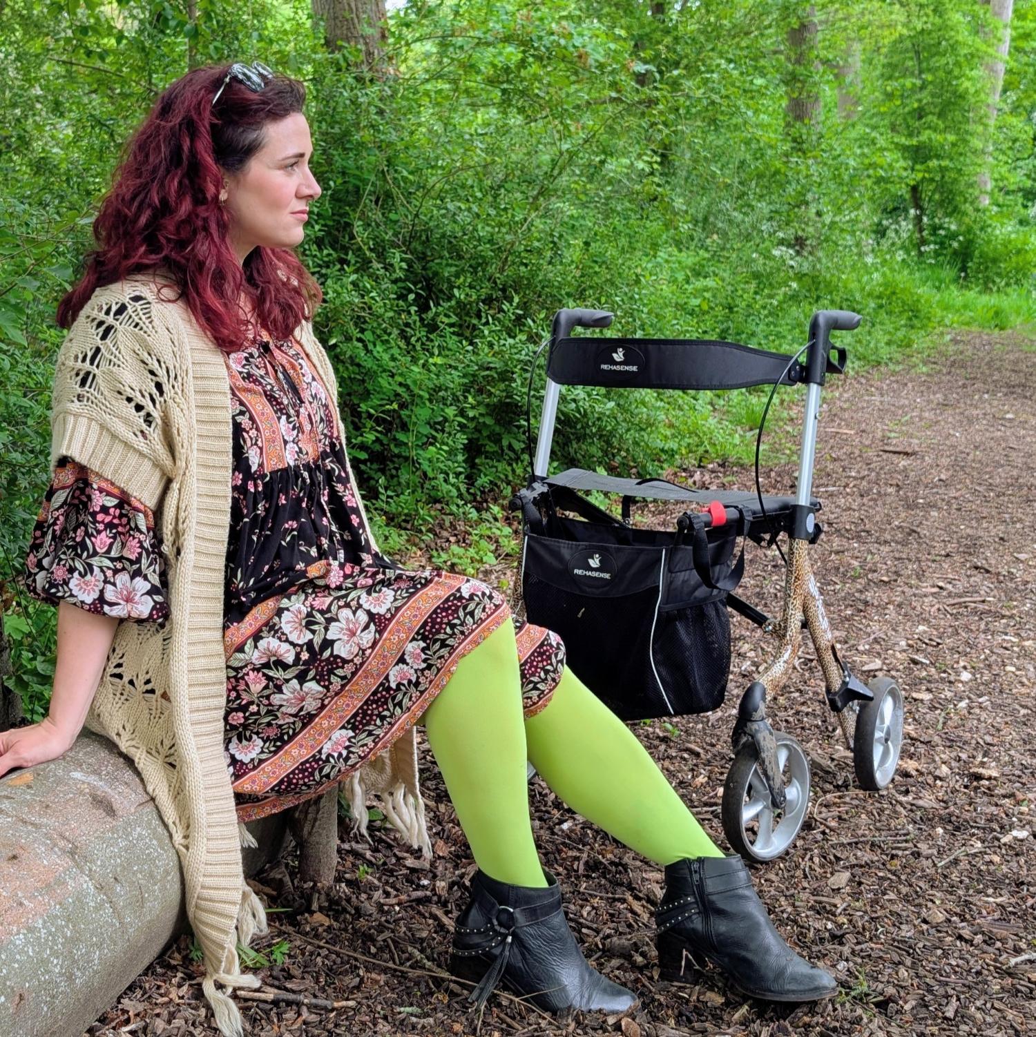 Opaque 80 Den Tights - Granny Smith
