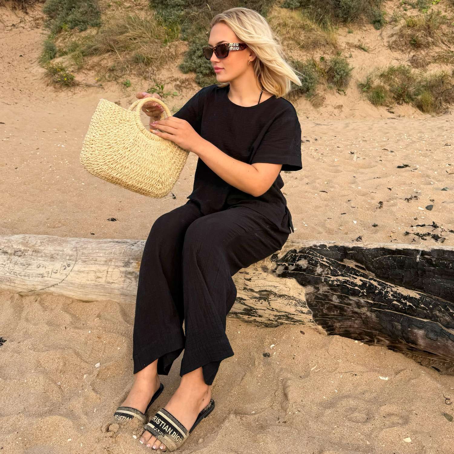 The Noor Cotton Gauze Wide-Leg Trousers - Black