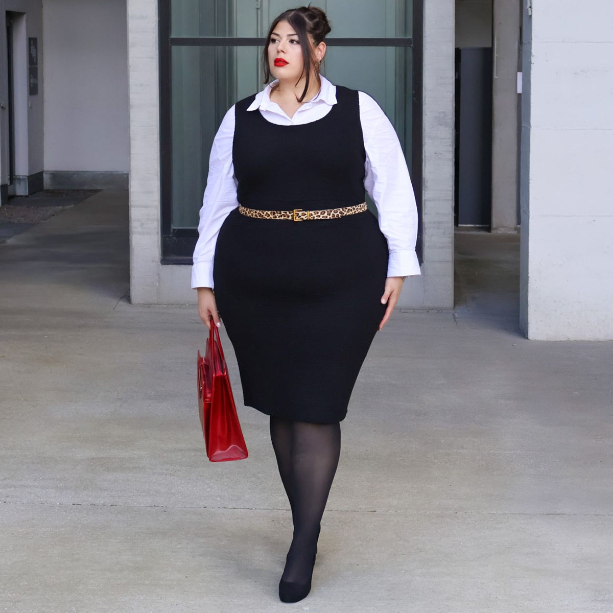 Archean Tailored Shift Dress - Black