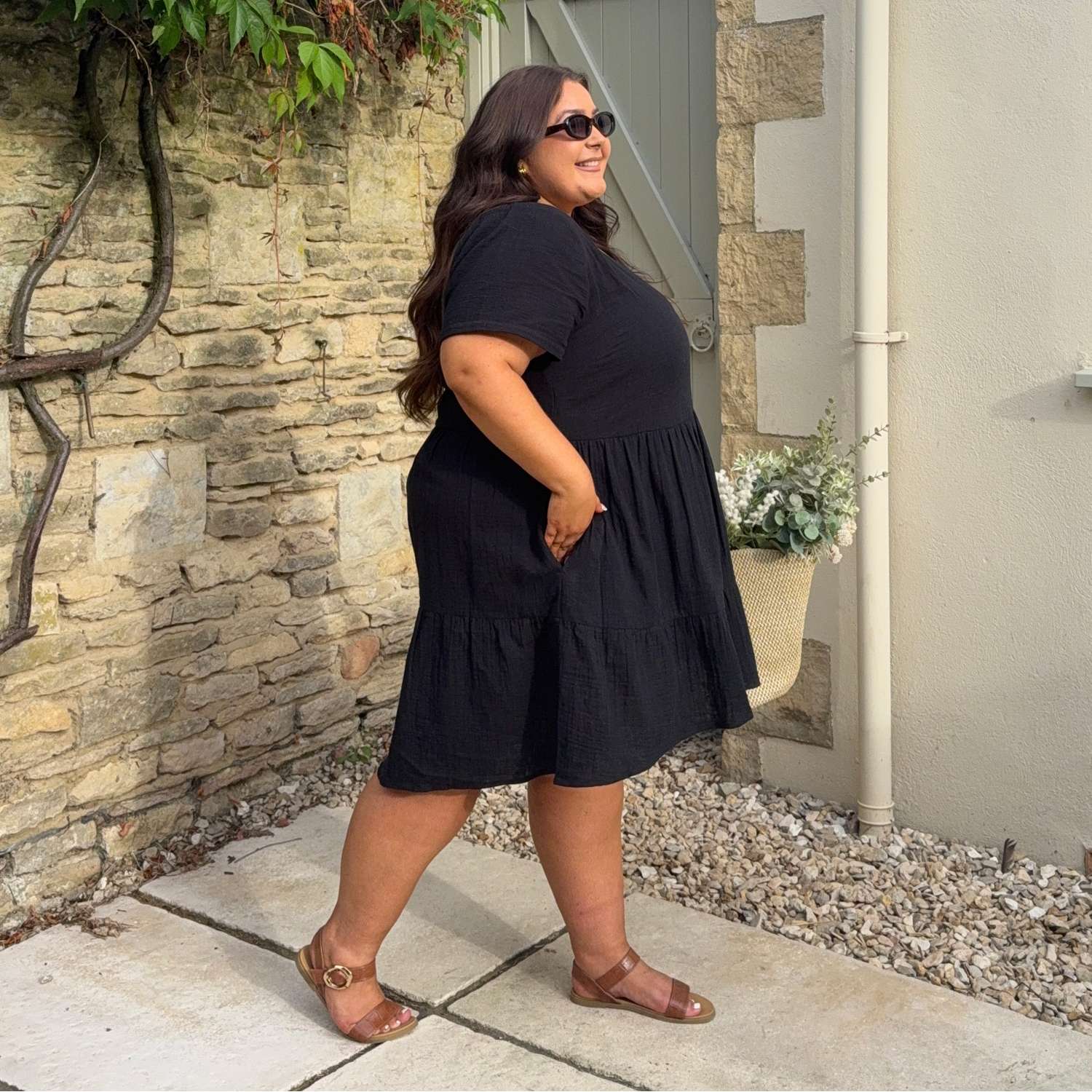The Amrita Cotton Gauze Short Dress - Black