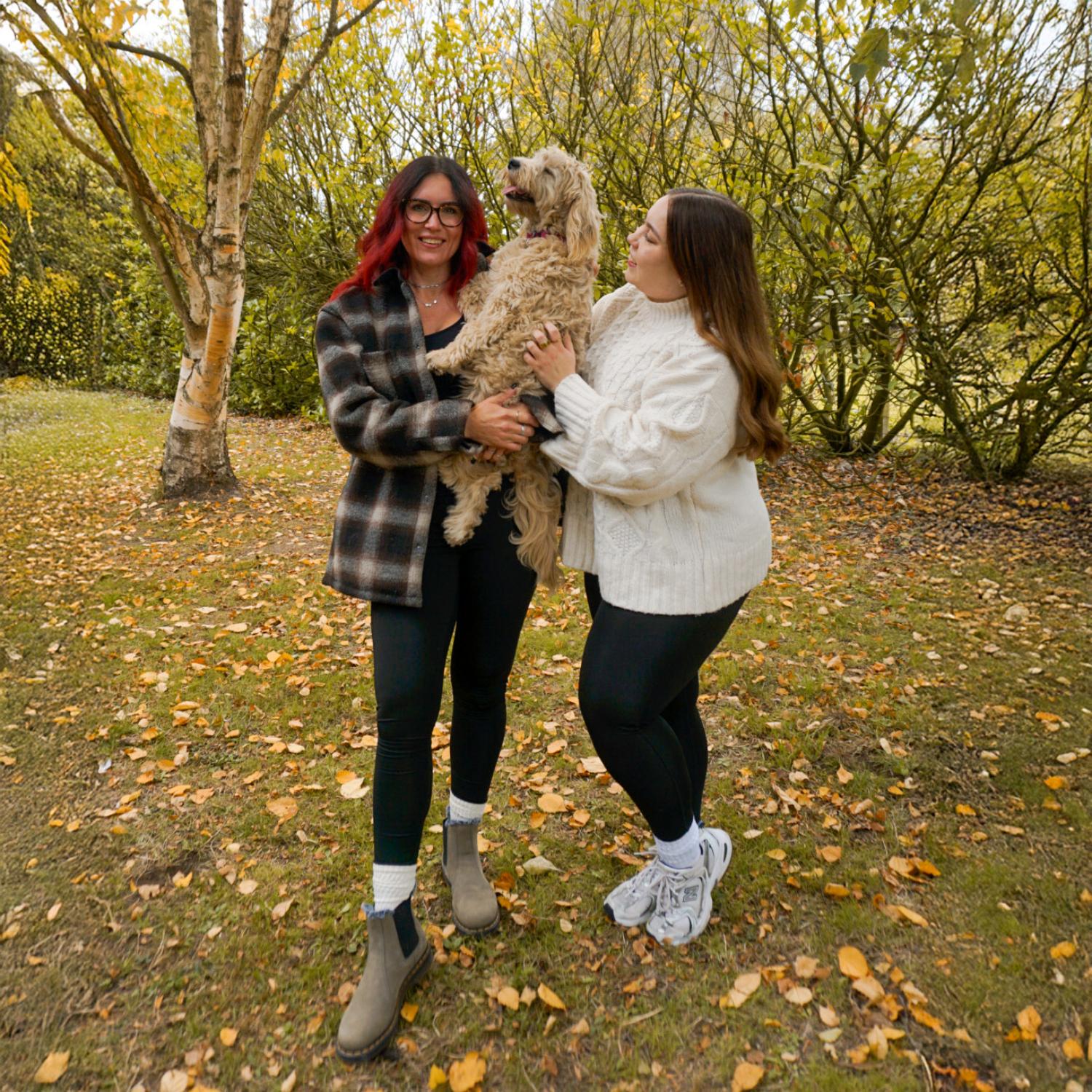 Tracy (left) Size D, 5ft 8 -
Jade (right) Size E, 5ft 2