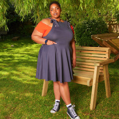 Woman wearing slate grey snagafore dress